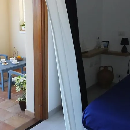 Nocleg ze śniadaniem Frina Di Mari