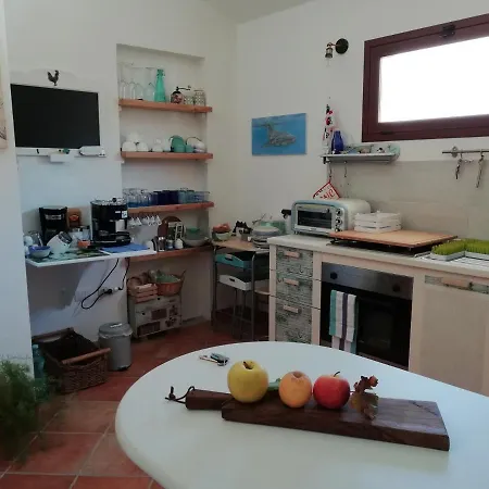 Nocleg ze śniadaniem Frina Di Mari San Teodoro (Sardinia)