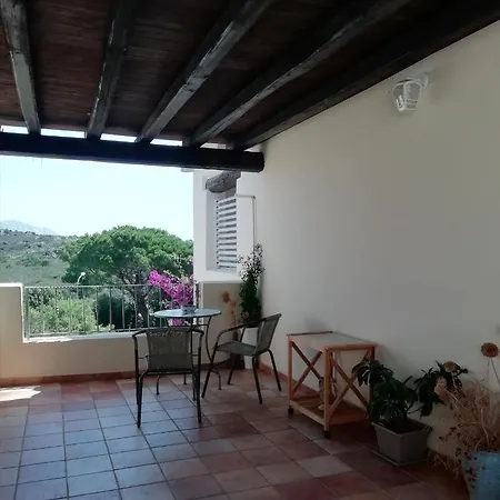 Frina Di Mari San Teodoro (Sardinia)
