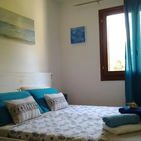 Couette-café Frina Di Mari San Teodoro (Sardinia)