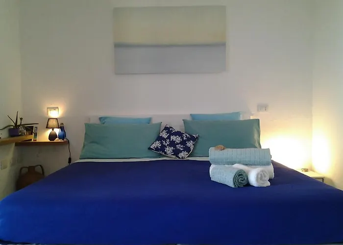 Couette-café Frina Di Mari San Teodoro (Sardinia)