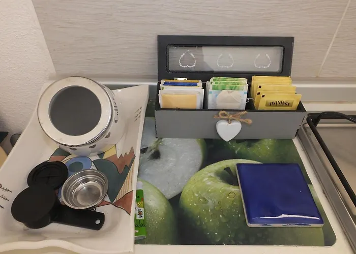 Couette-café Frina Di Mari 4*