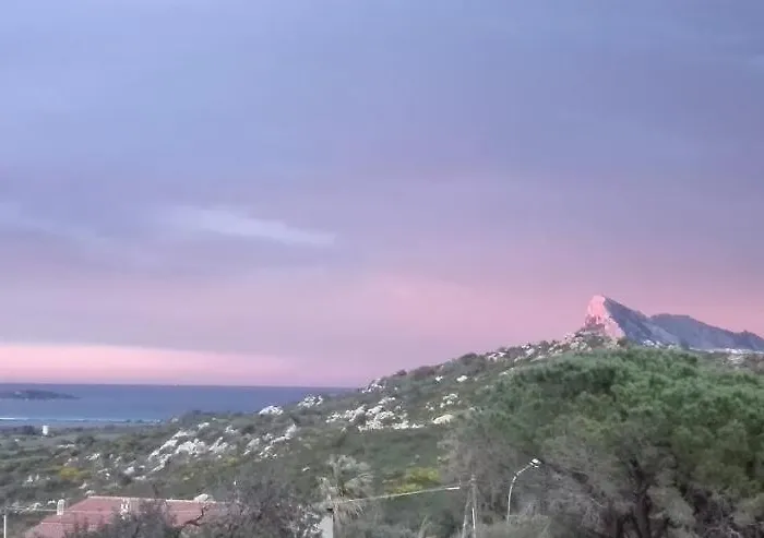 Couette-café Frina Di Mari 4*