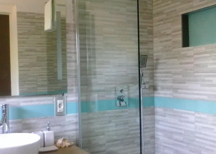 Couette-café Frina Di Mari