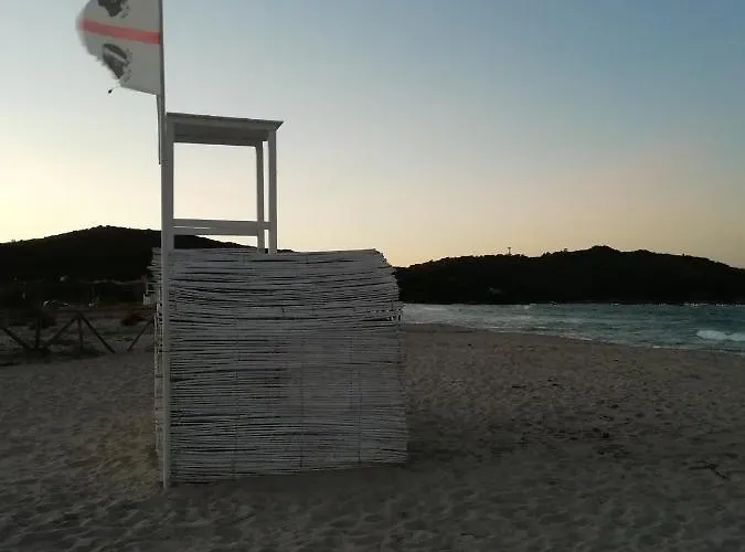 Couette-café Frina Di Mari San Teodoro (Sardinia)