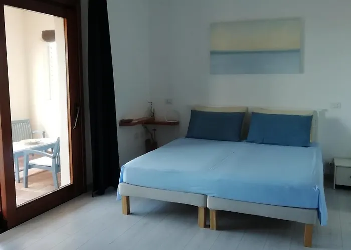 Frina Di Mari San Teodoro (Sardinia)